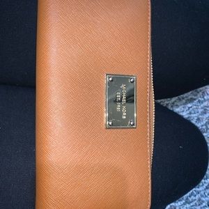 Brown michael kors wallet purse